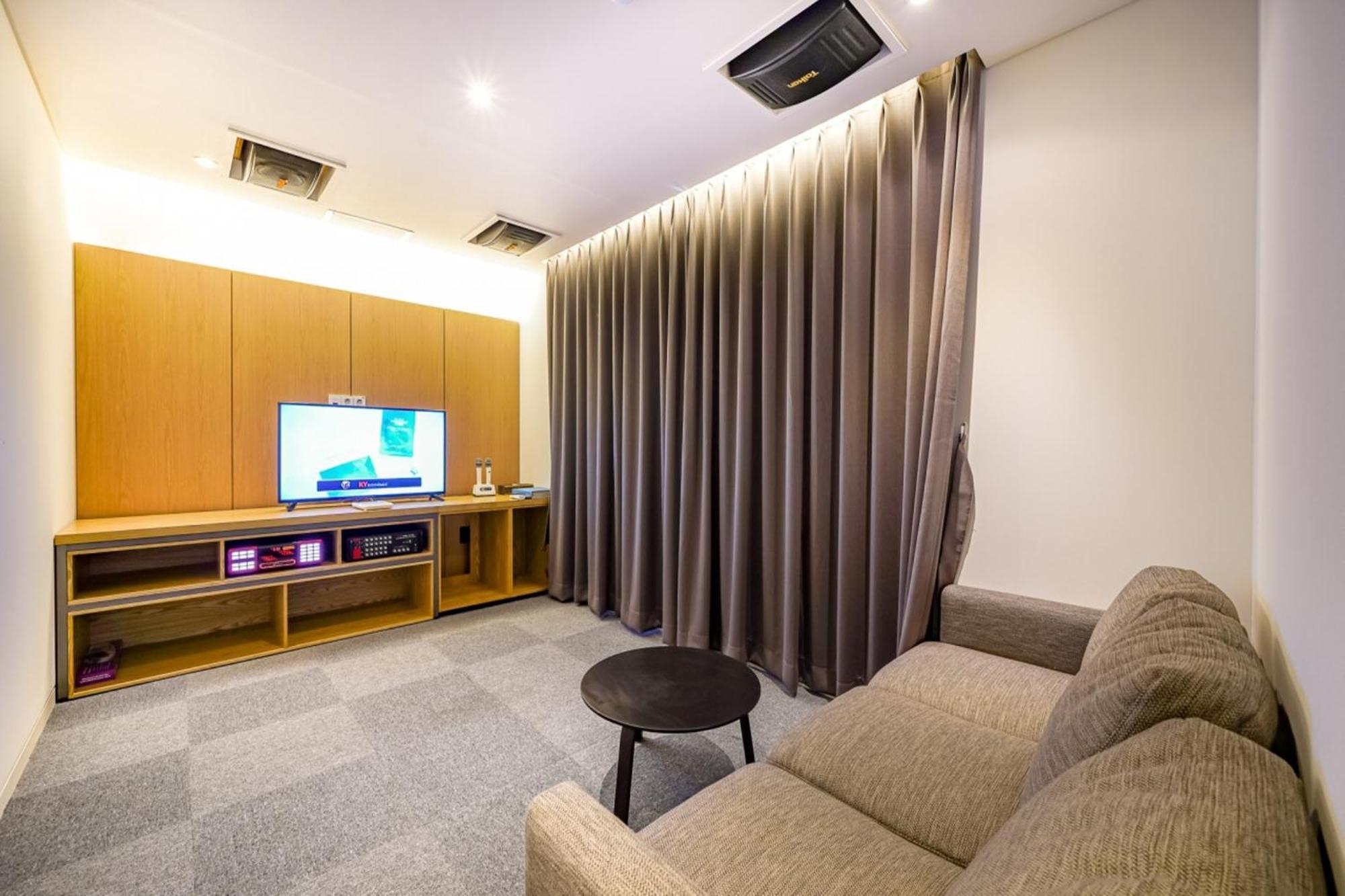 Haeundae The Van Hotel Пусан Екстер'єр фото